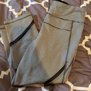 Calvin Klein cropped leggings